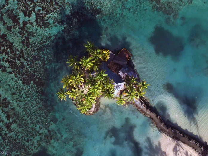 Yalo Fiji's Own Fijian model lifestyle image